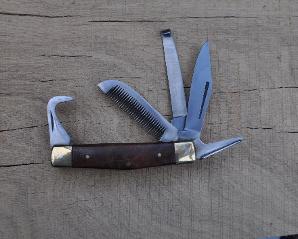 MULTI BLADE KNIFE FOR HORSE OWNERS